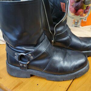 Harley Davidson black side zip harness riding boots